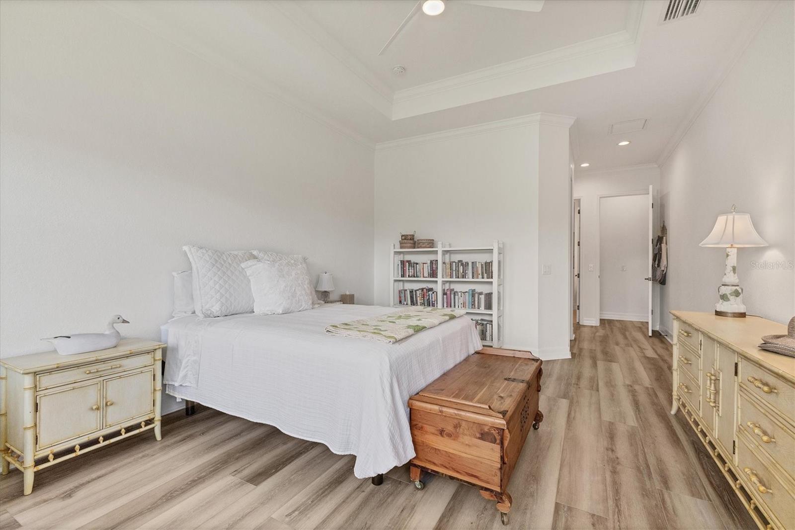 8284 BARTON FARMS BLVD