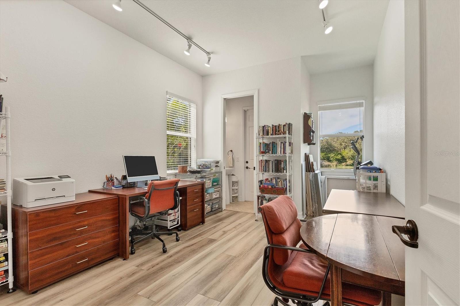 8284 BARTON FARMS BLVD