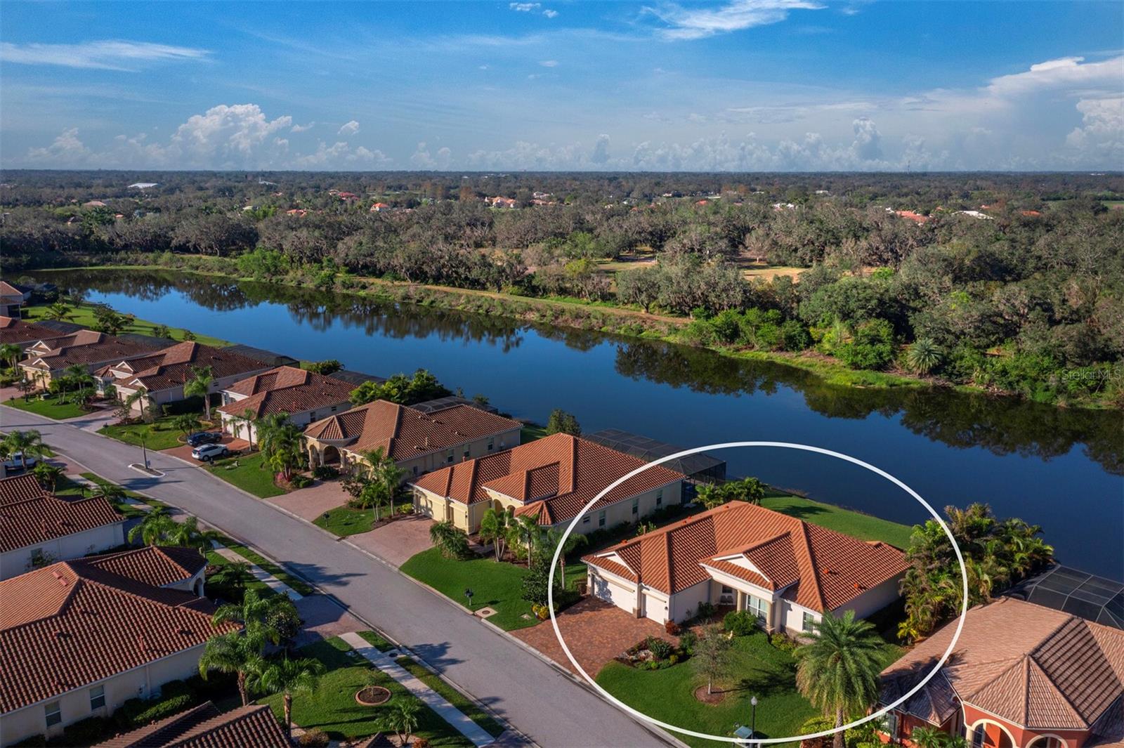 8284 BARTON FARMS BLVD