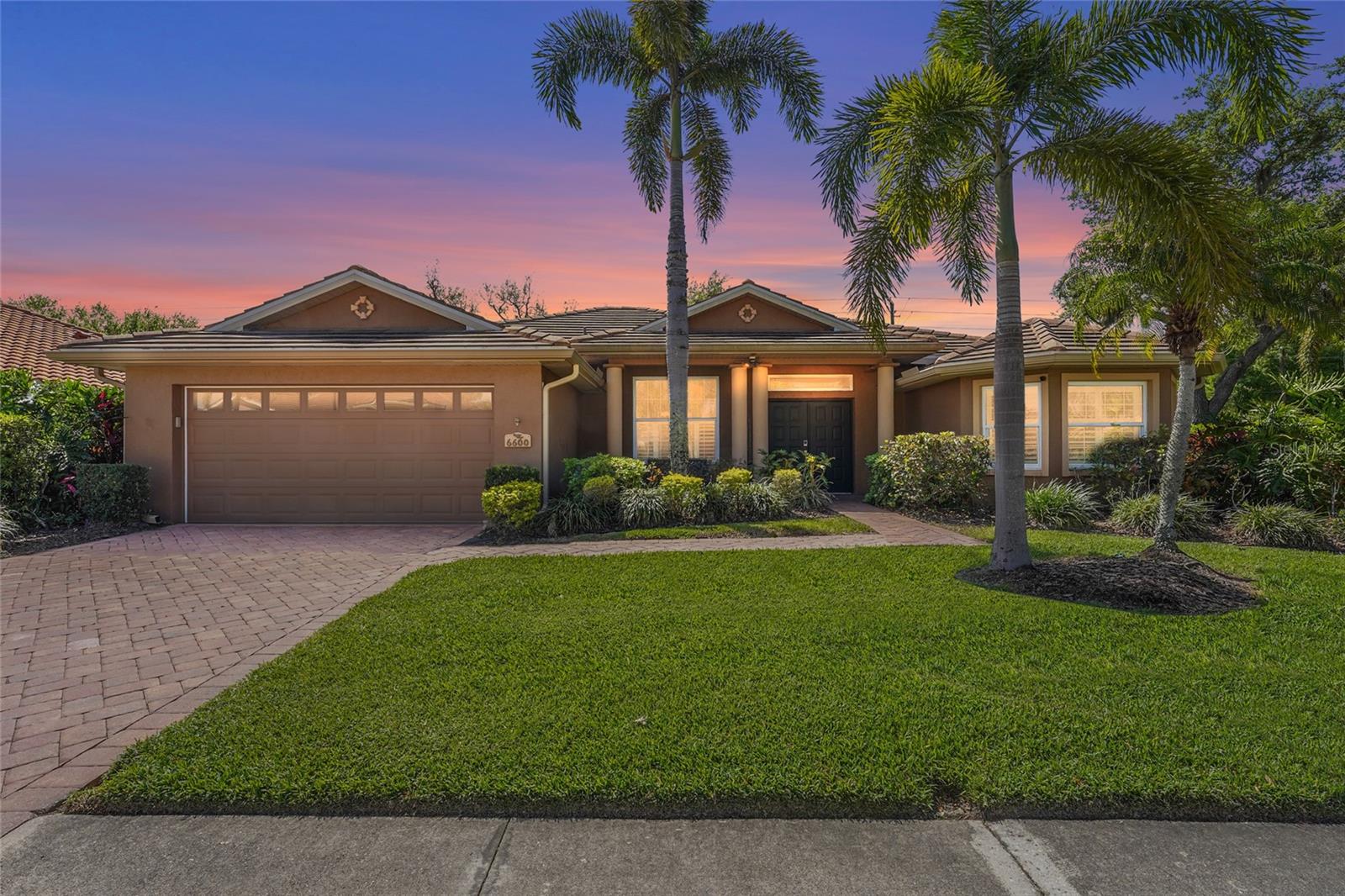 6600 DEERING CIR
