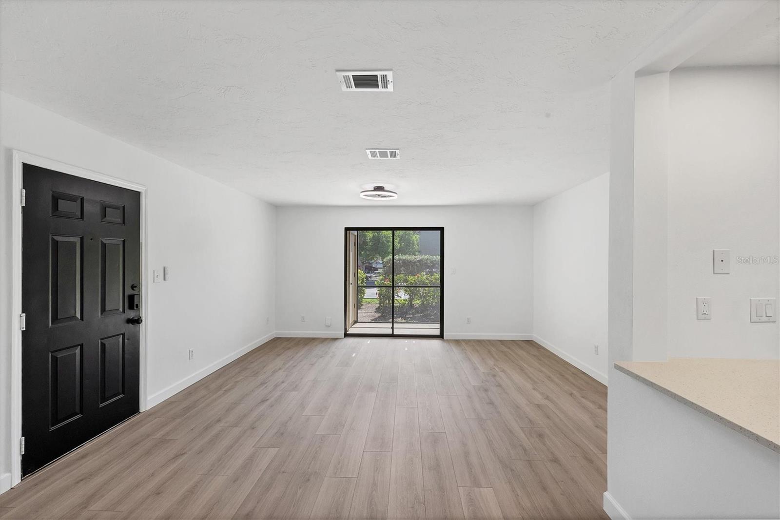 4008 CROCKERS LAKE BLVD #11