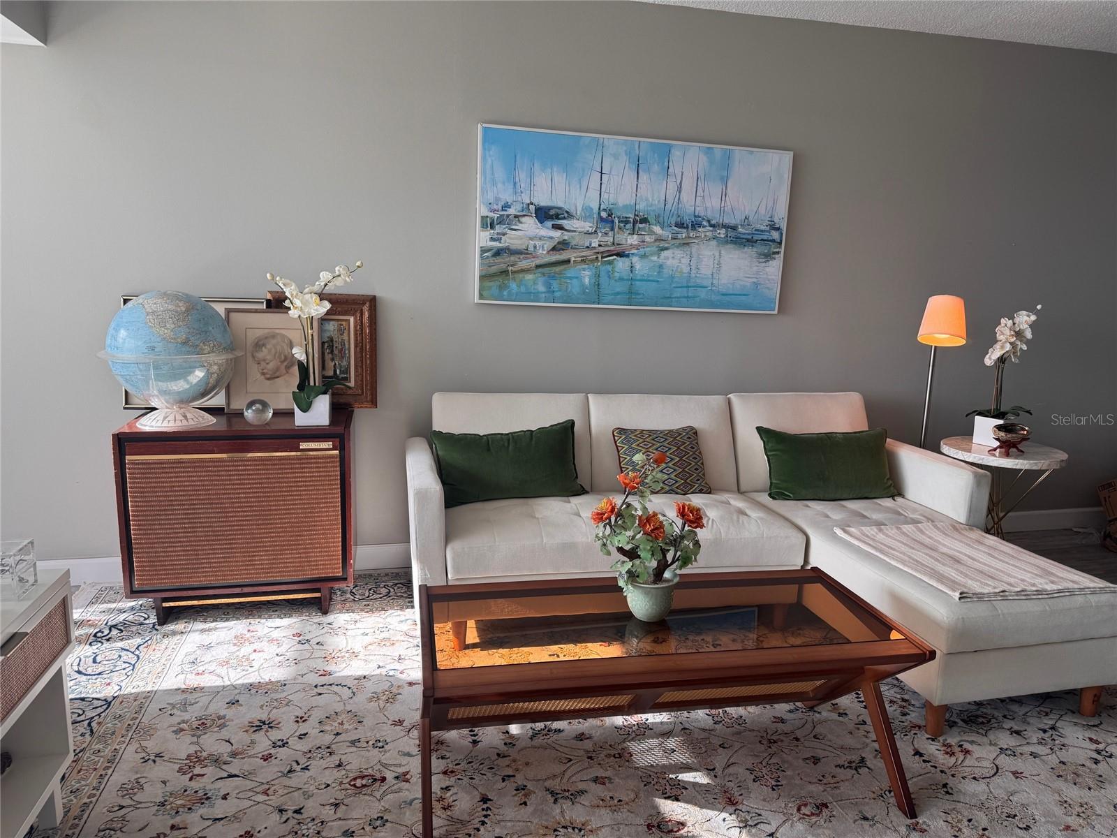 33 S GULFSTREAM AVE #409