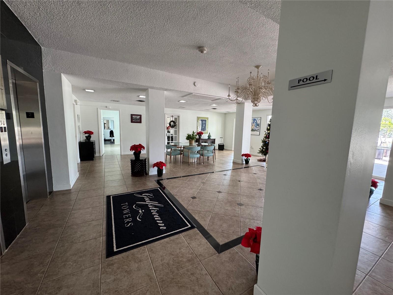 33 S GULFSTREAM AVE #409