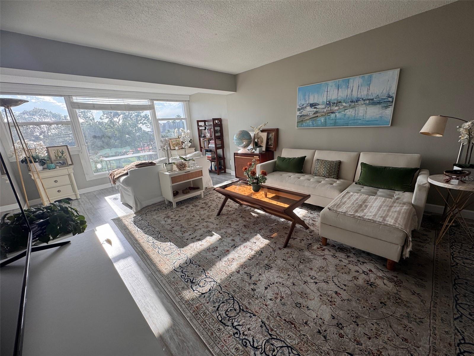 33 S GULFSTREAM AVE #409