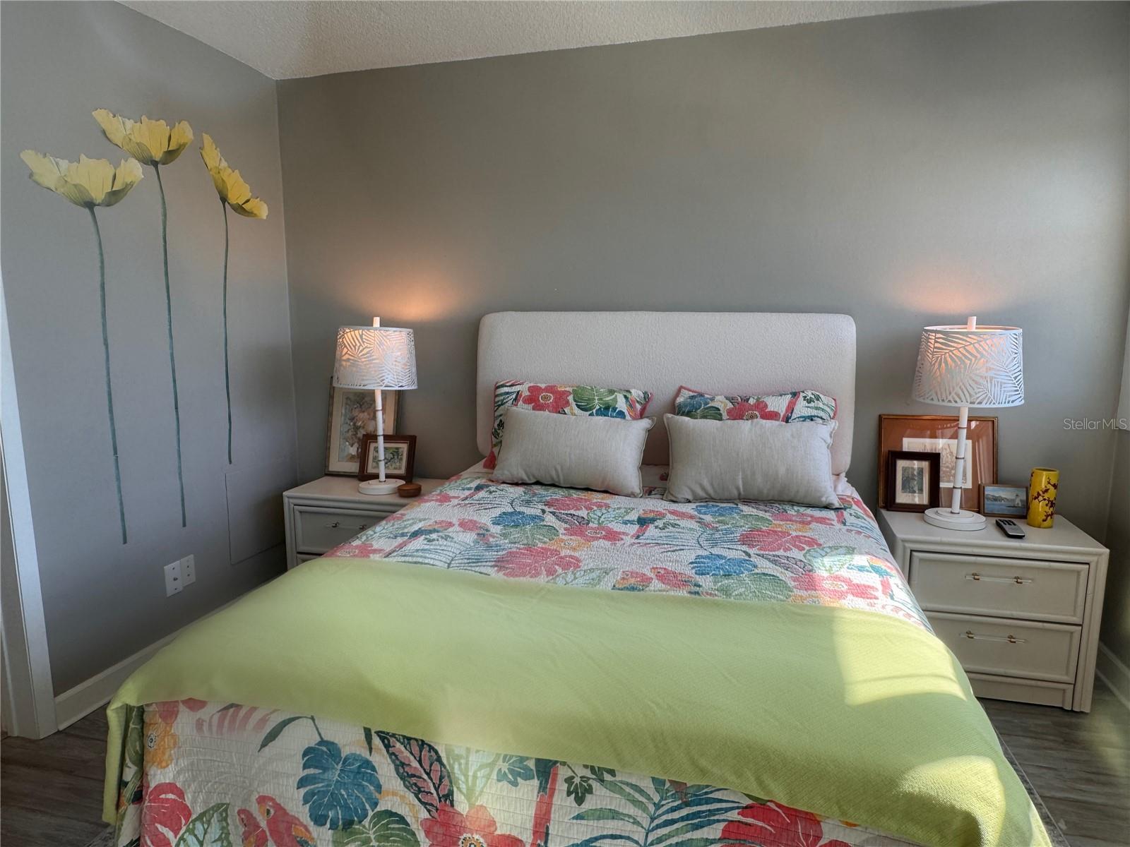 33 S GULFSTREAM AVE #409