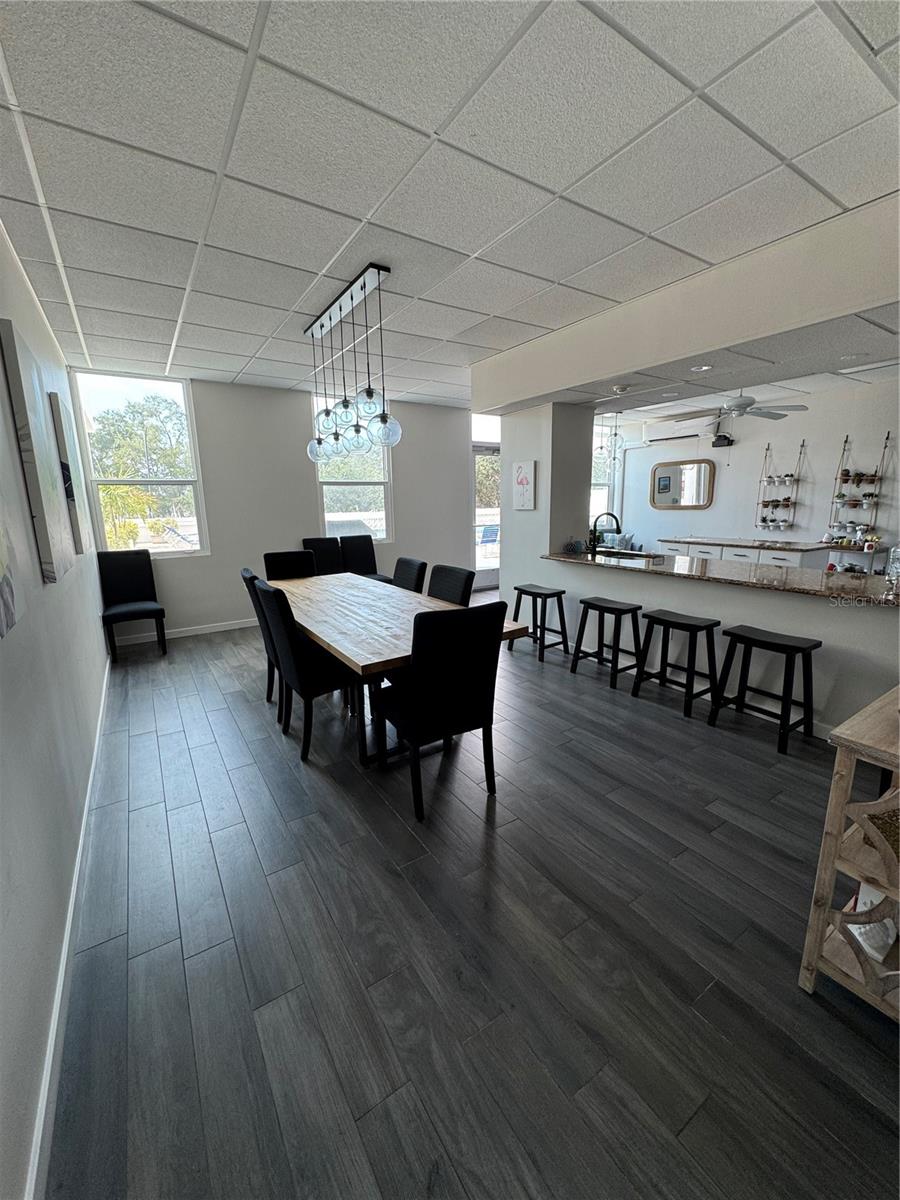 33 S GULFSTREAM AVE #409