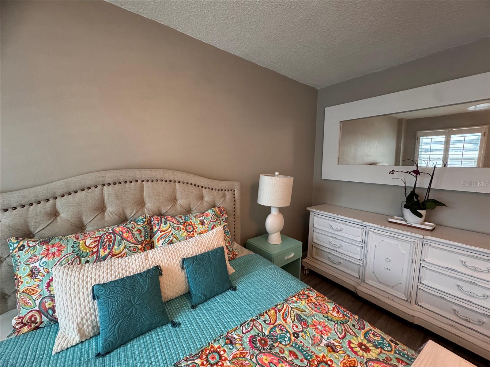 33 S GULFSTREAM AVE #409