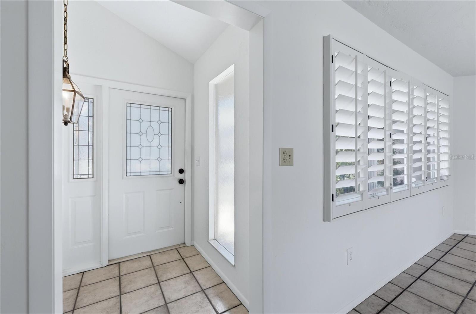 5108 SANDY SHORE AVE