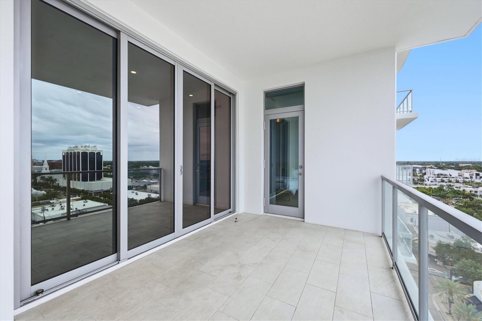 111 S PINEAPPLE AVE #1103