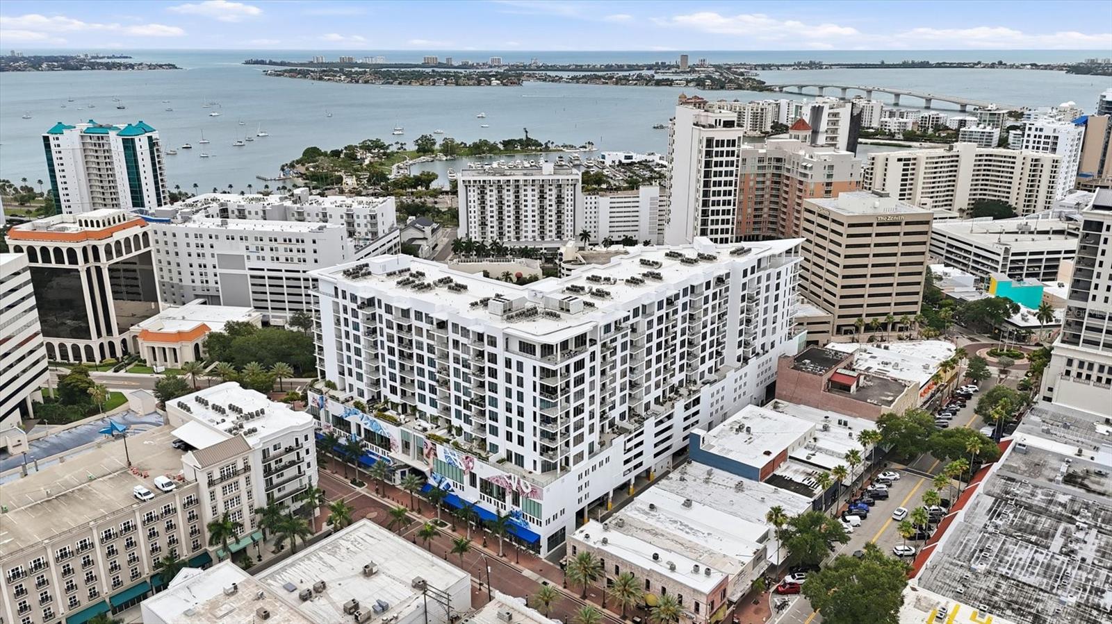 111 S PINEAPPLE AVE #1103