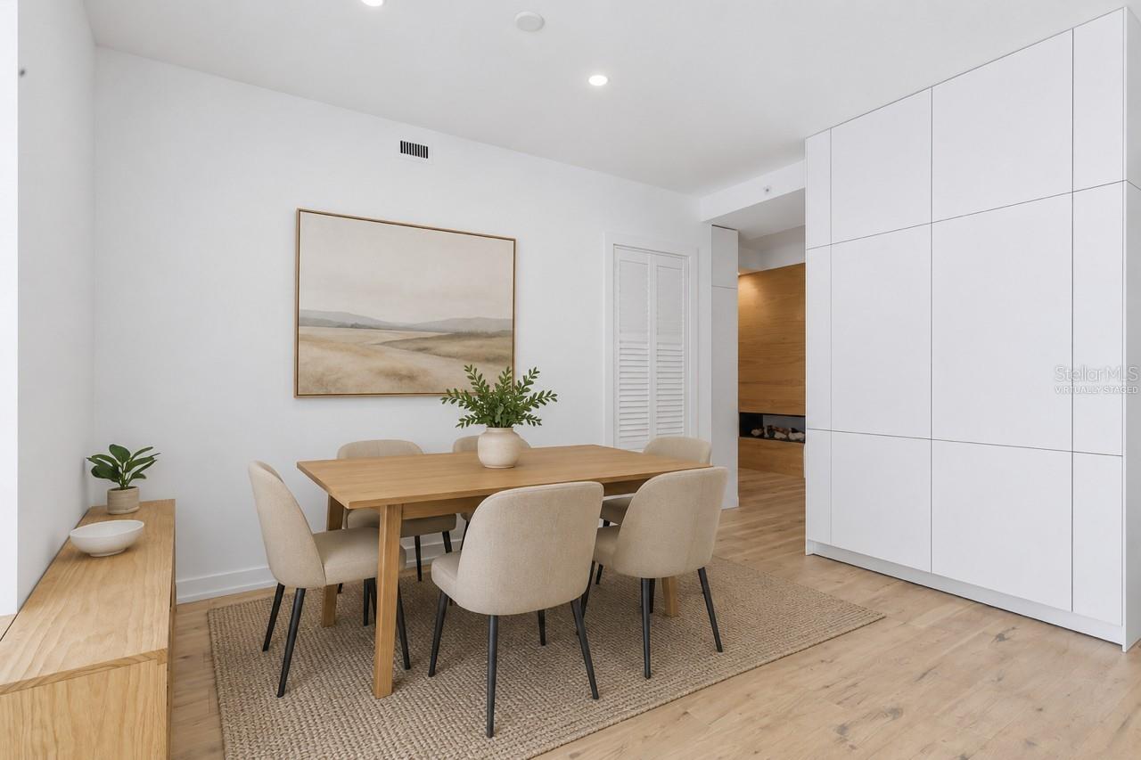 111 S PINEAPPLE AVE #1103