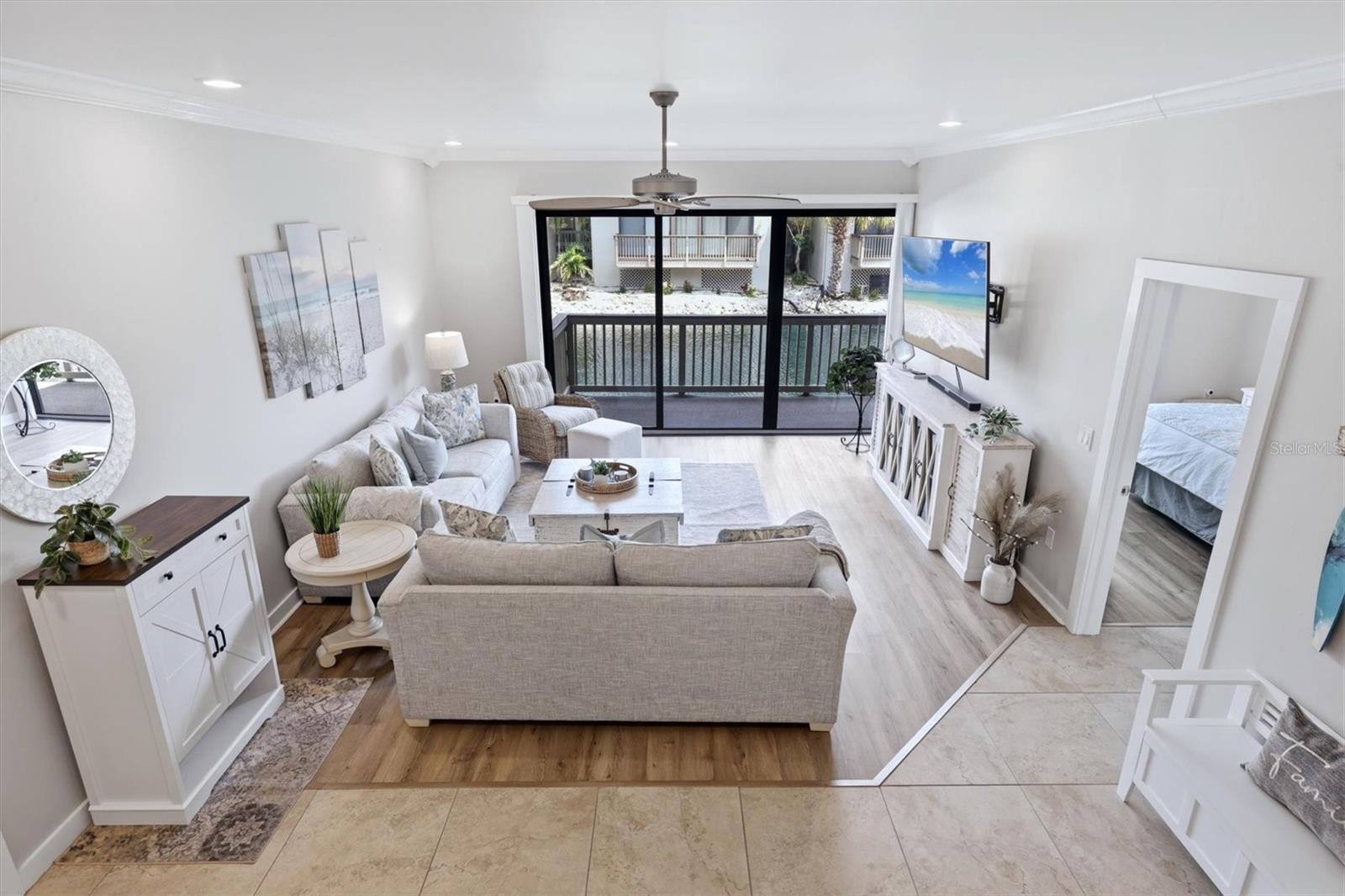 1187 LAKE HOUSE CIR #C127