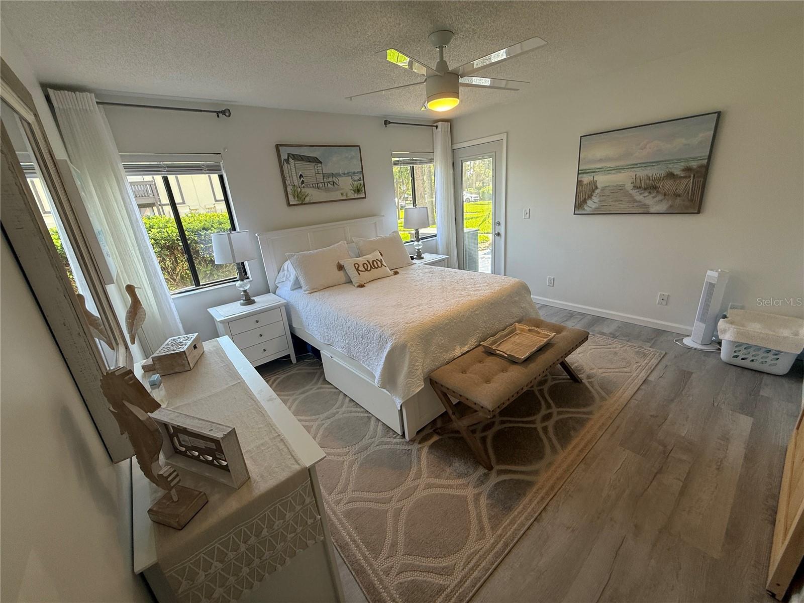 54 CLUB HOUSE DR #102