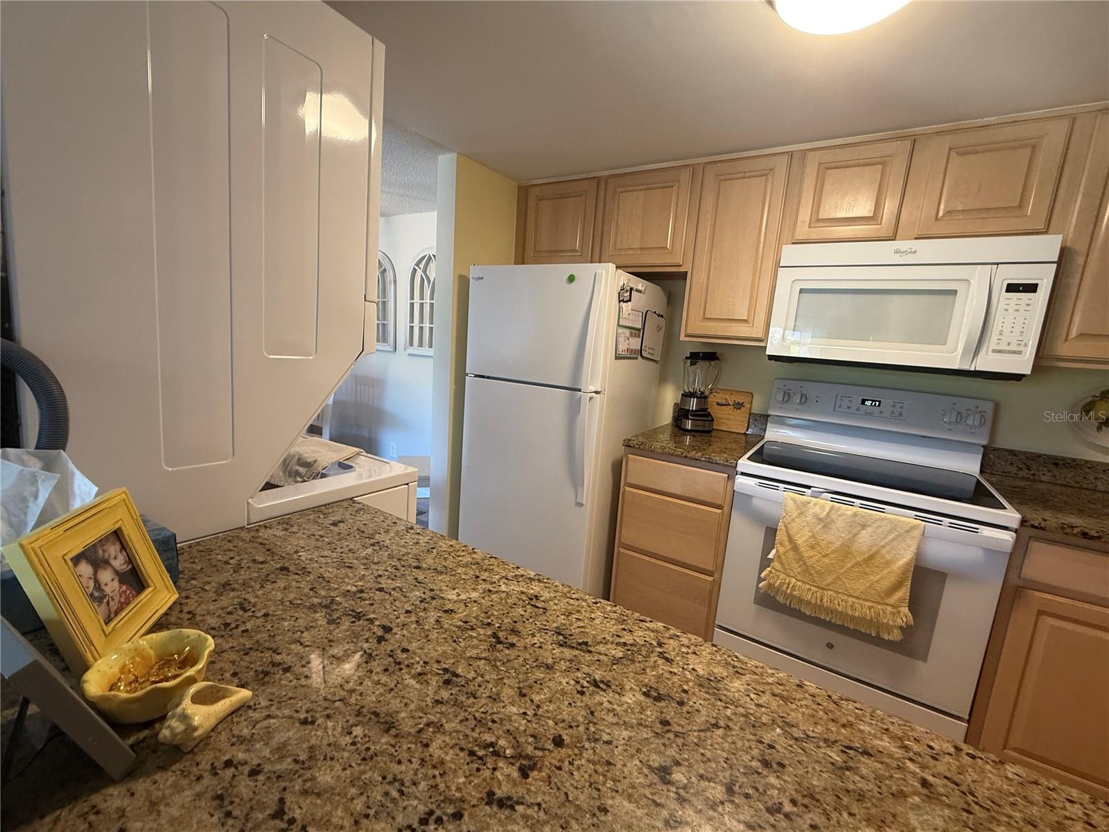 54 CLUB HOUSE DR #102