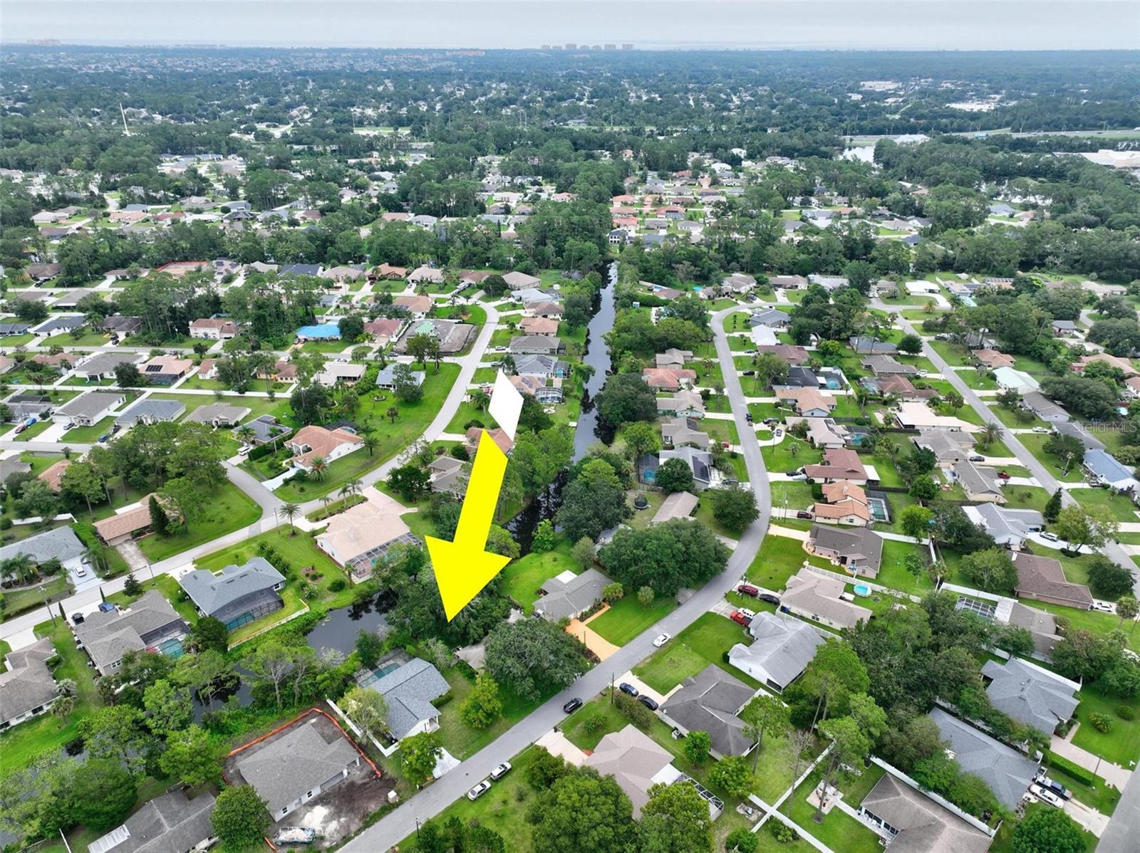 230 BEECHWOOD LN