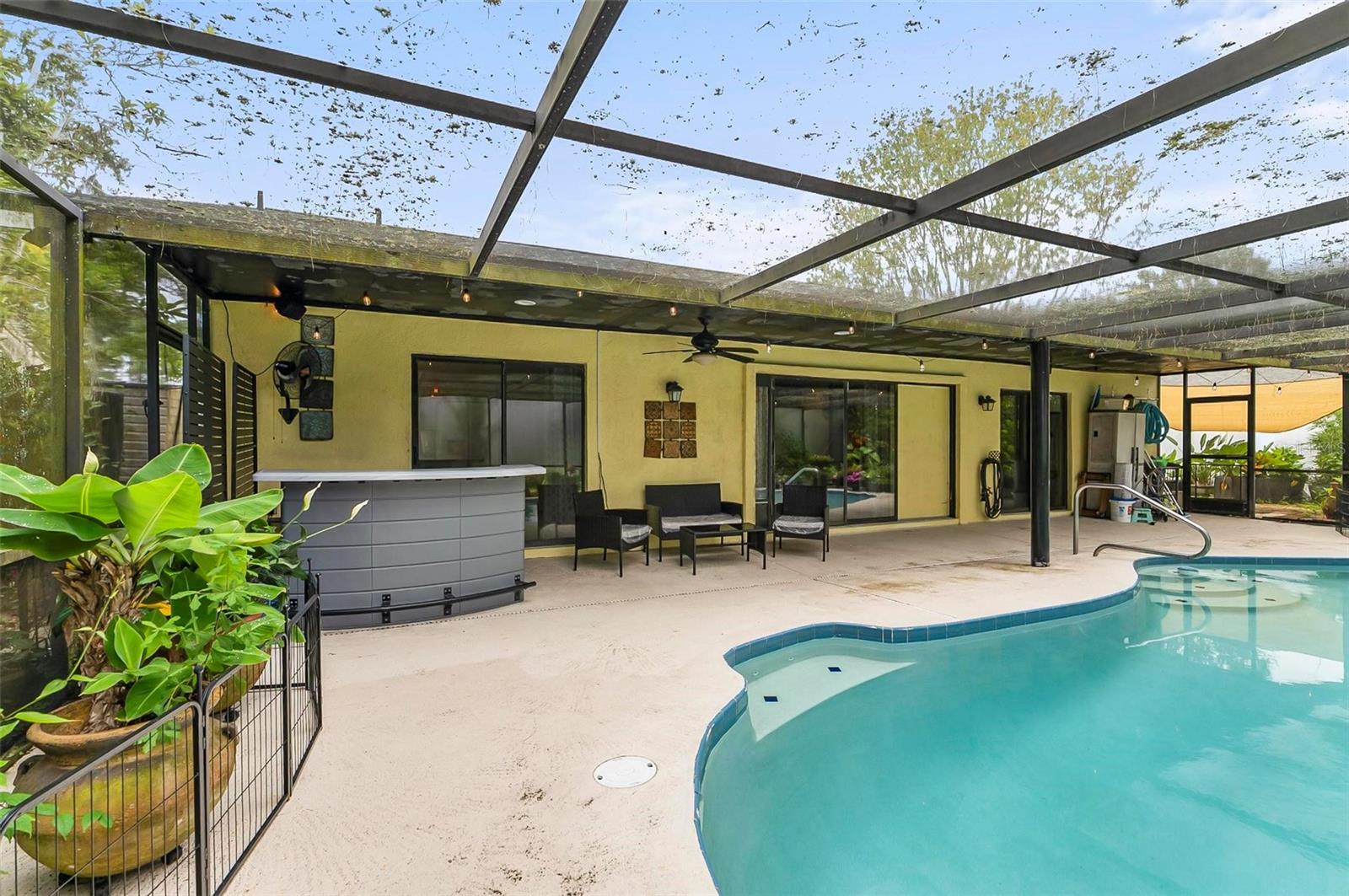 230 BEECHWOOD LN