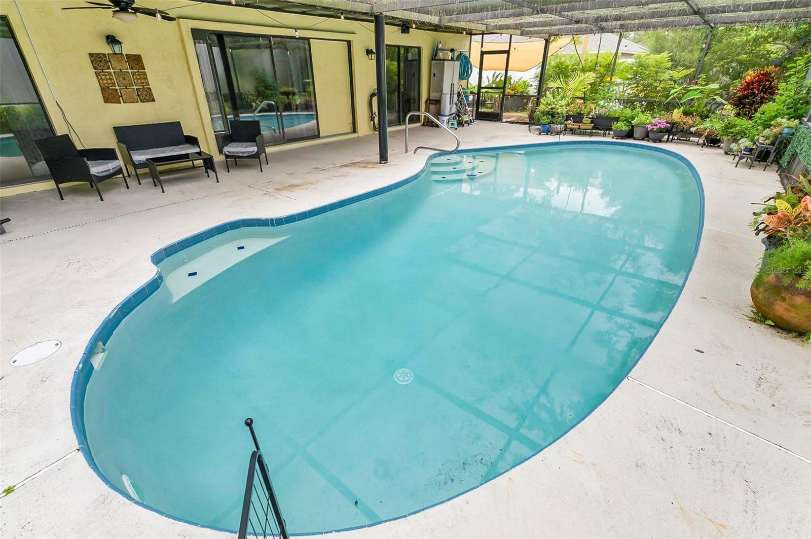230 BEECHWOOD LN