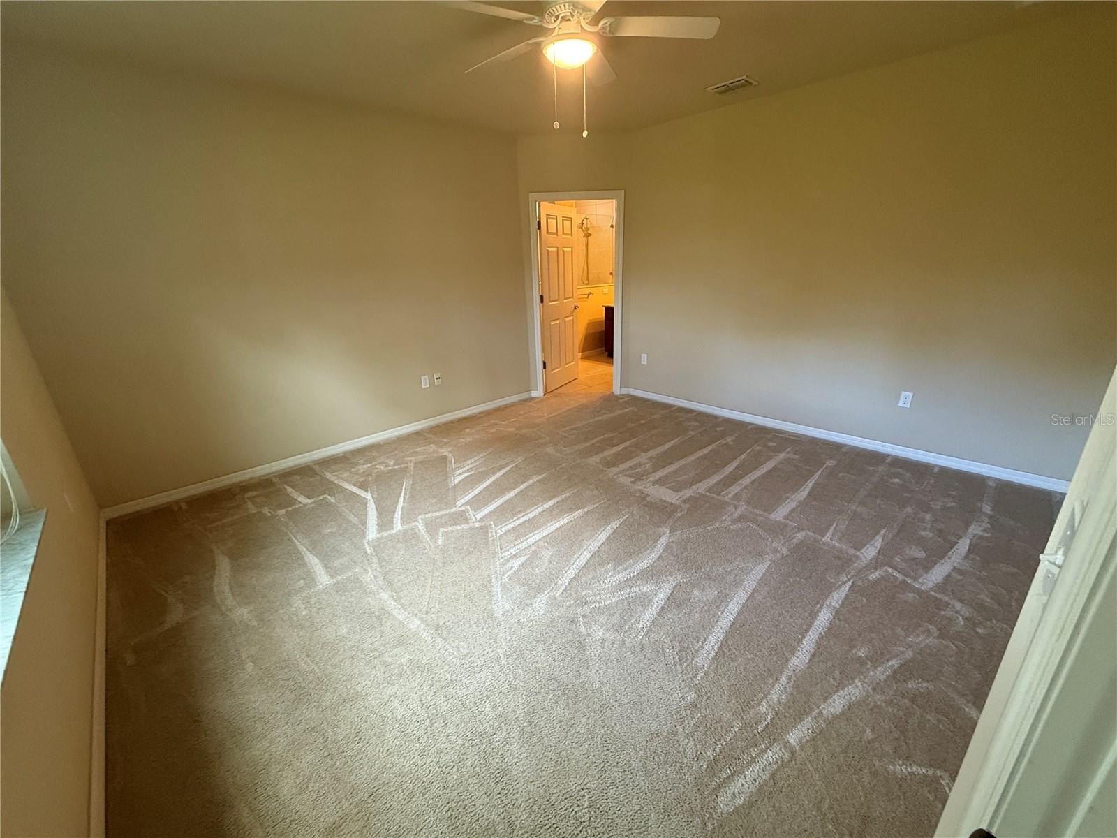 65 PILGRIM DR
