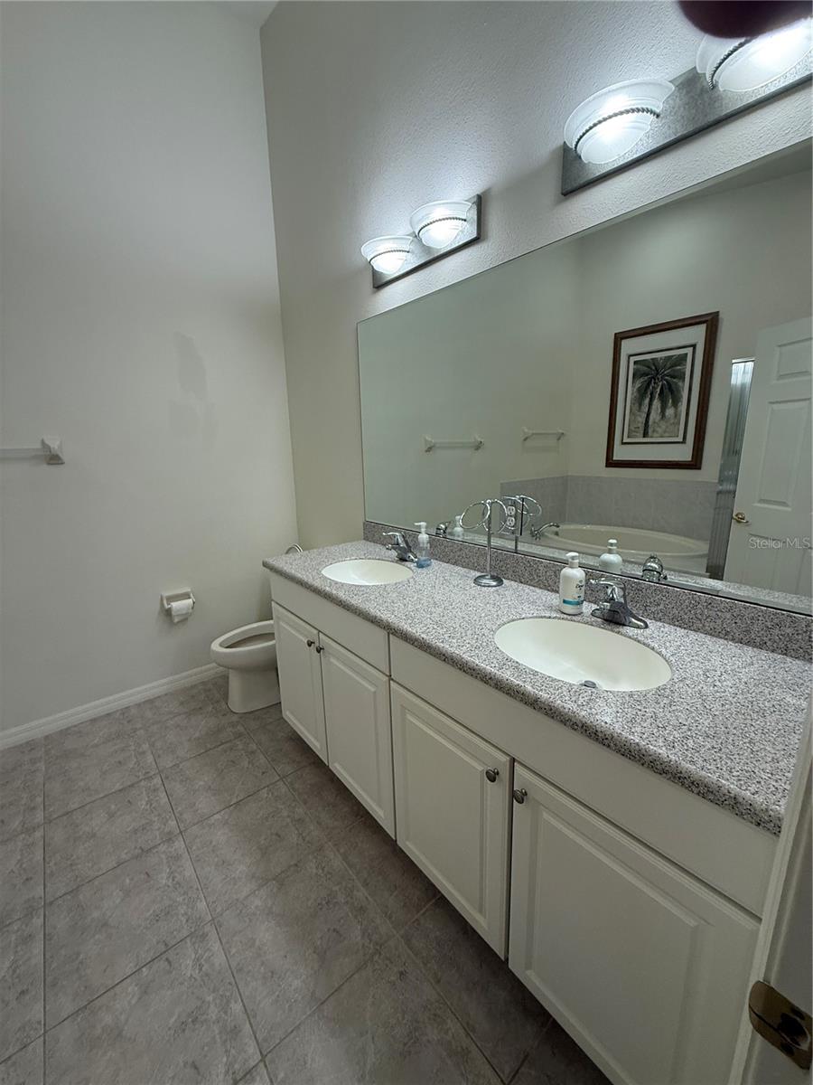 200 CANOPY WALK LN #242