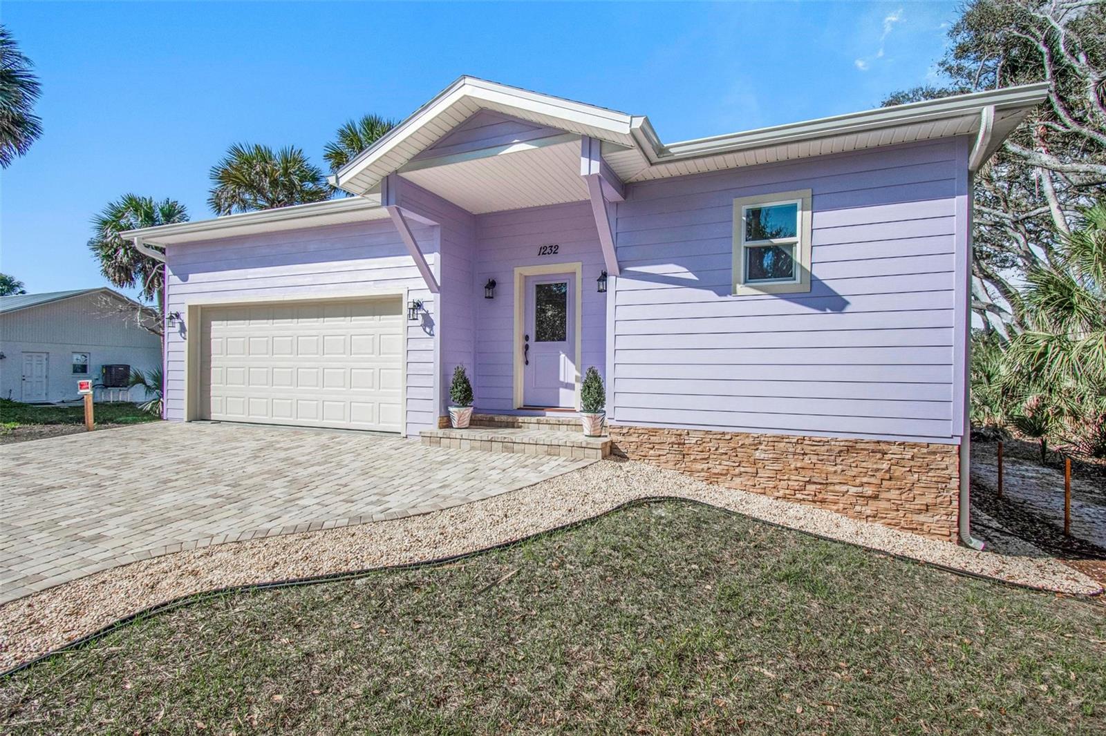 1232 S FLAGLER AVE