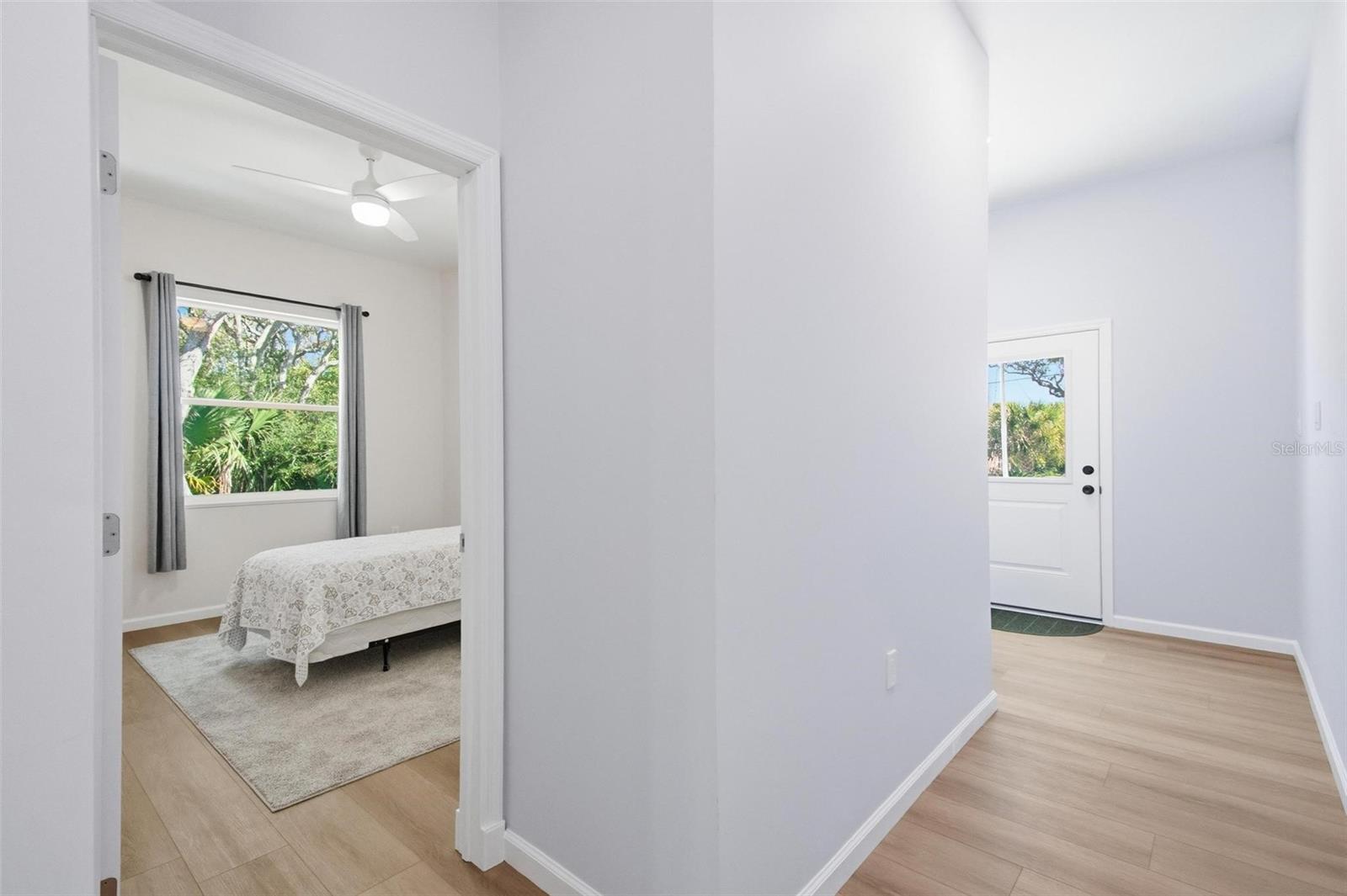 1232 S FLAGLER AVE