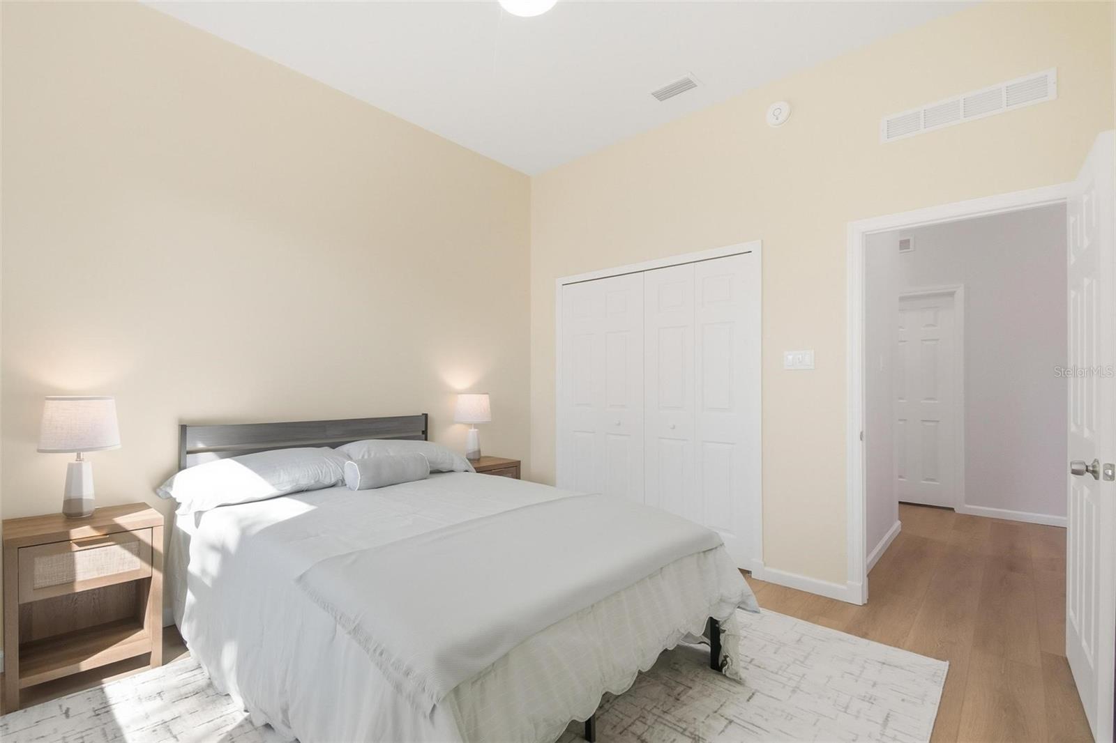 1232 S FLAGLER AVE