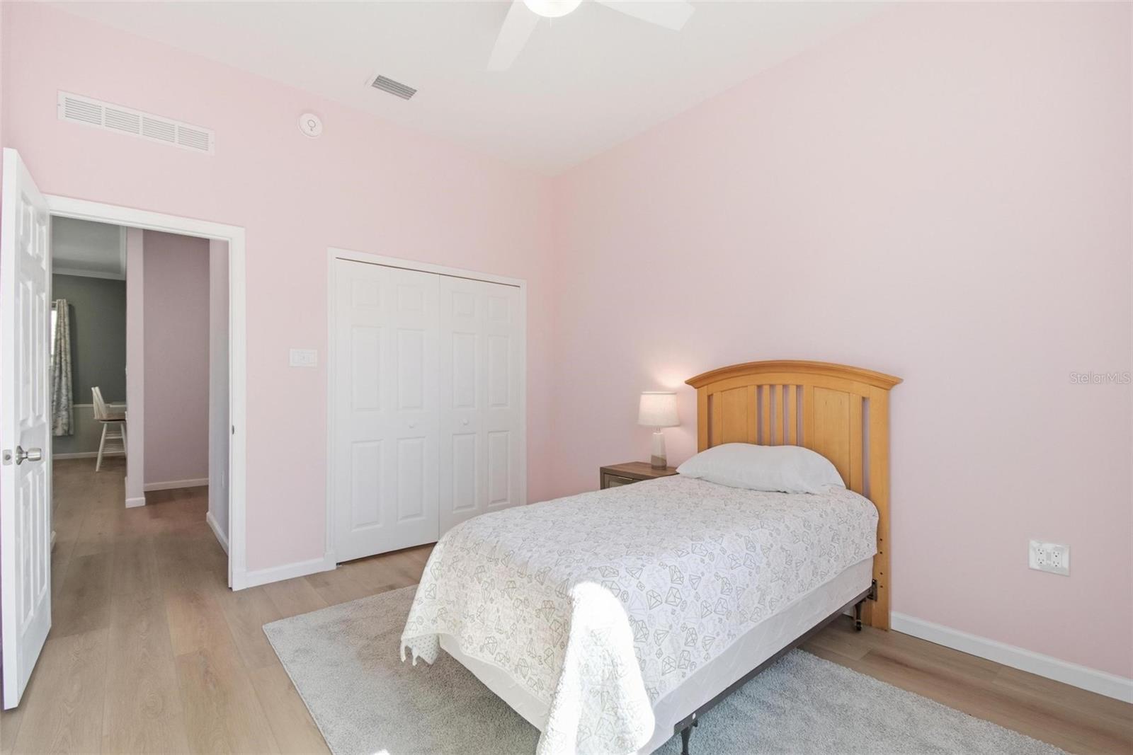 1232 S FLAGLER AVE