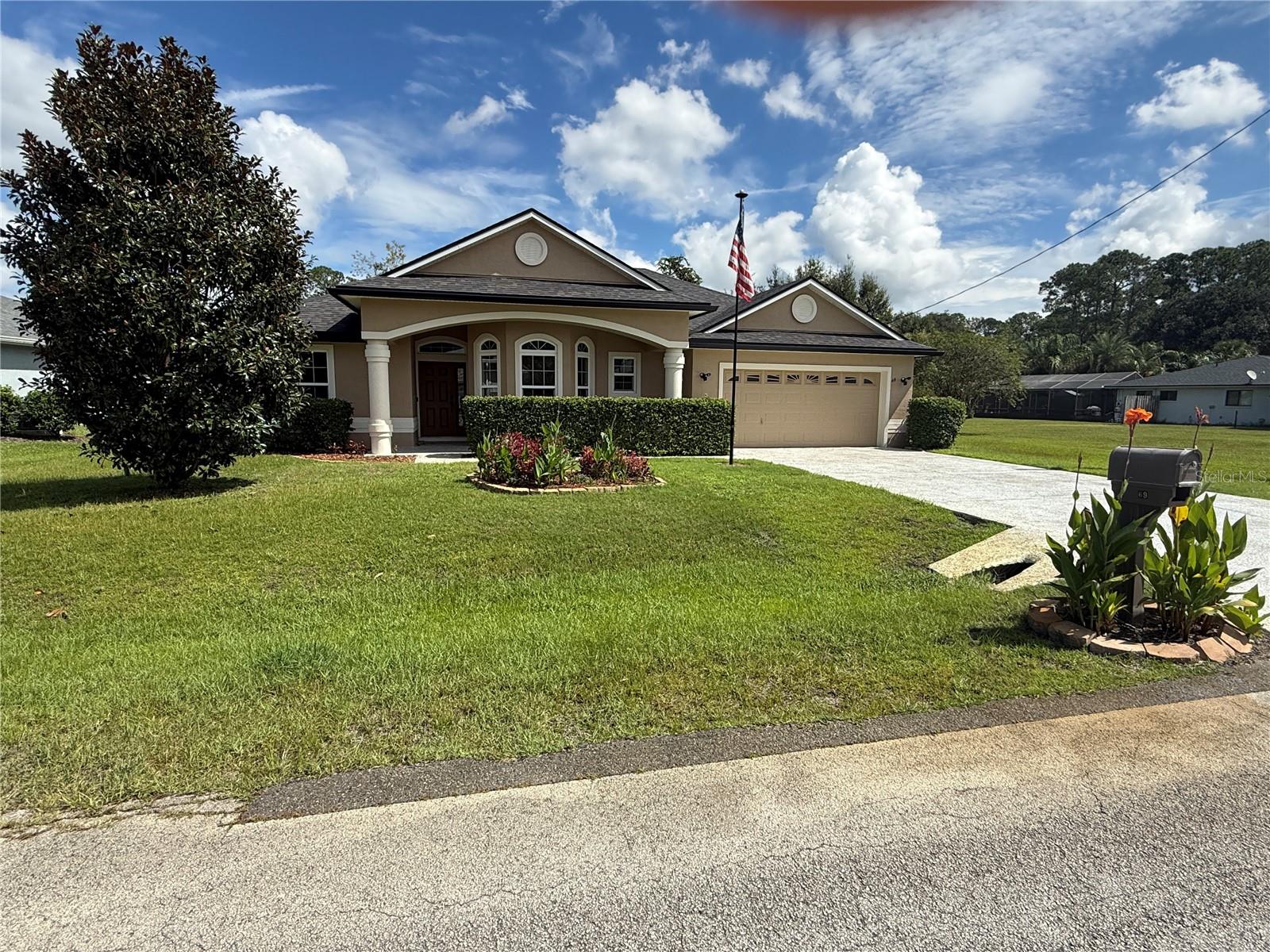 69 WELLESLEY LN