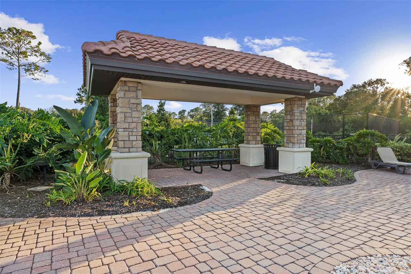 146 ARENA LAKE DR