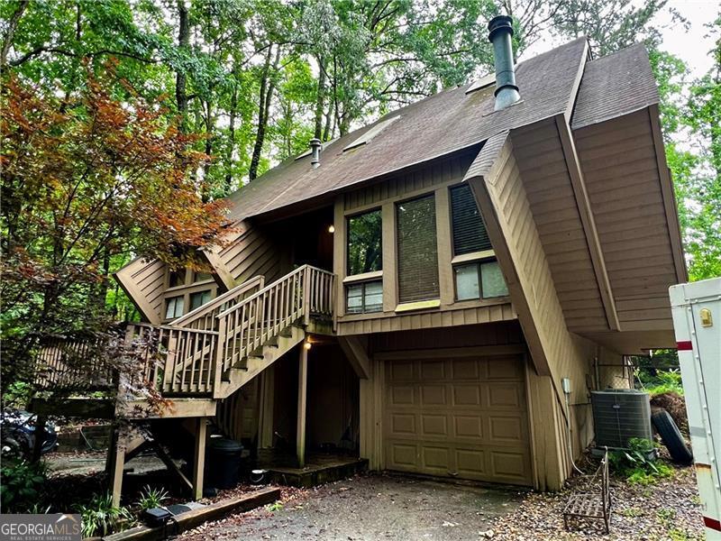 2965 Pond View