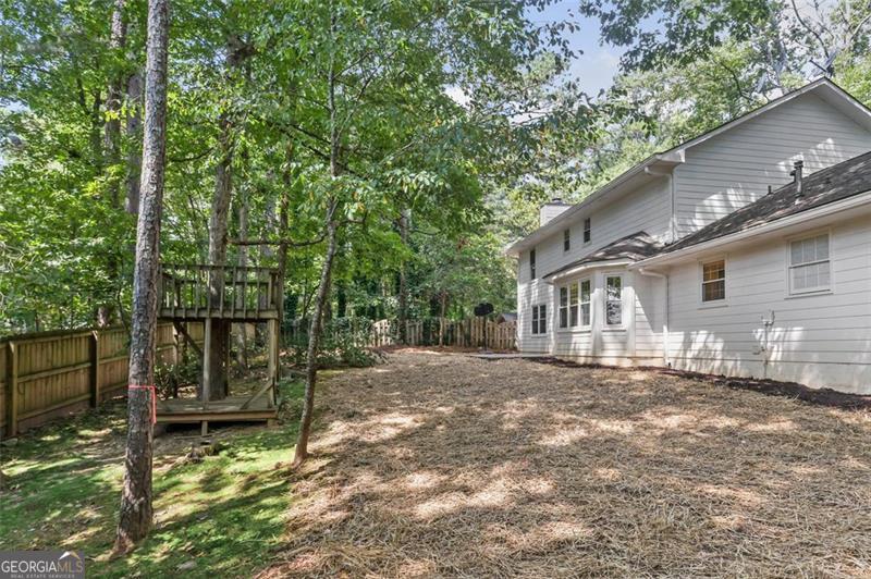 985 Lake Haven