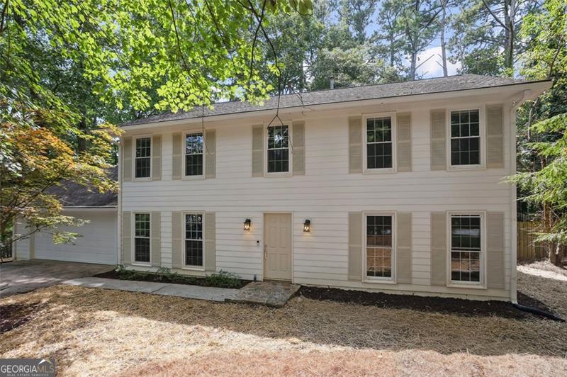 985 Lake Haven
