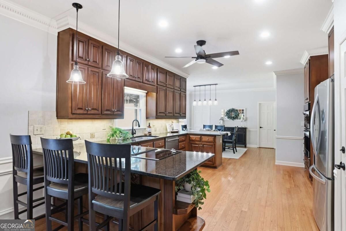 4254 Chestnut Walk