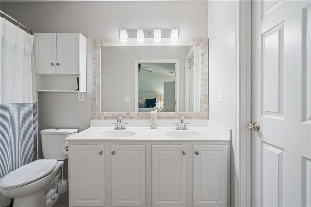 3331 Lathenview Court