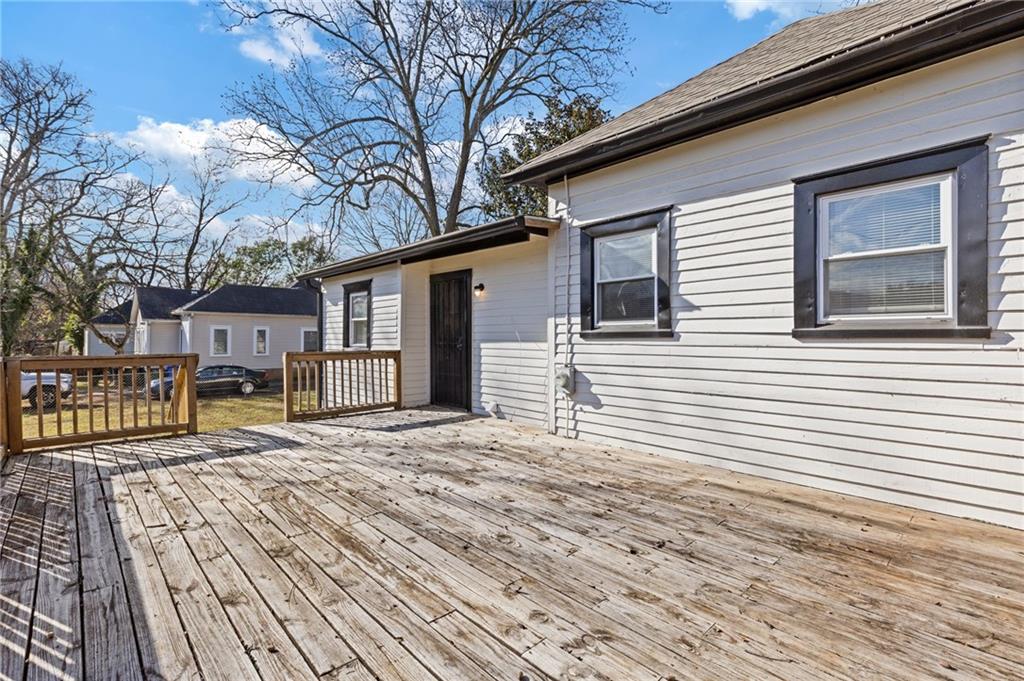 1392 Athens Avenue SW