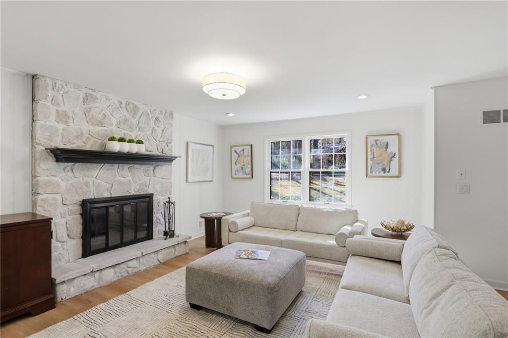 3607 Sawmill Terrace