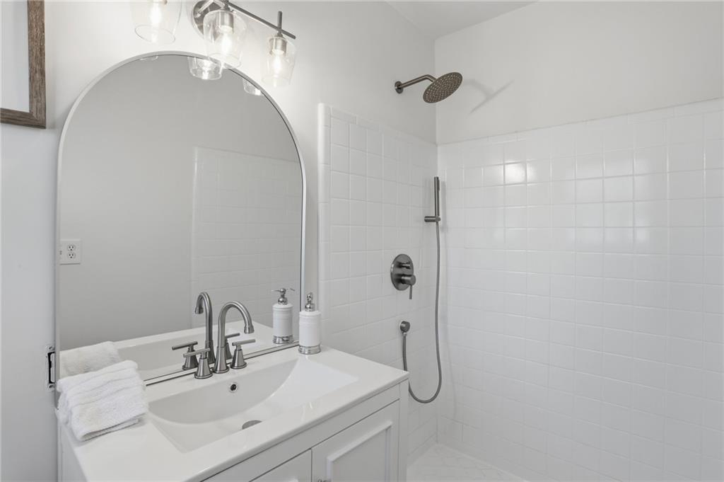 3607 Sawmill Terrace