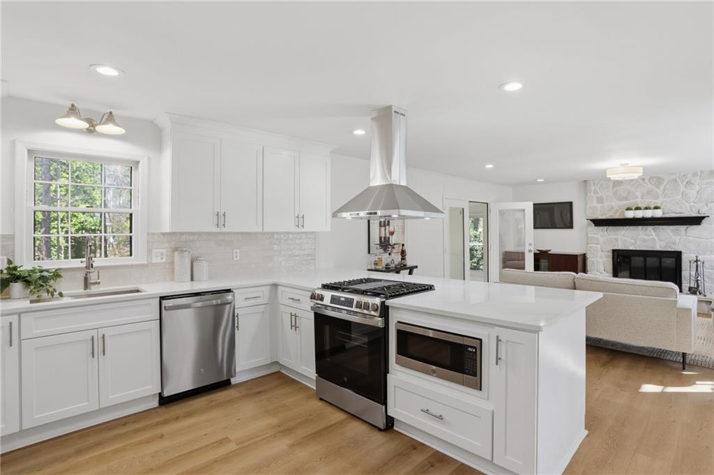 3607 Sawmill Terrace