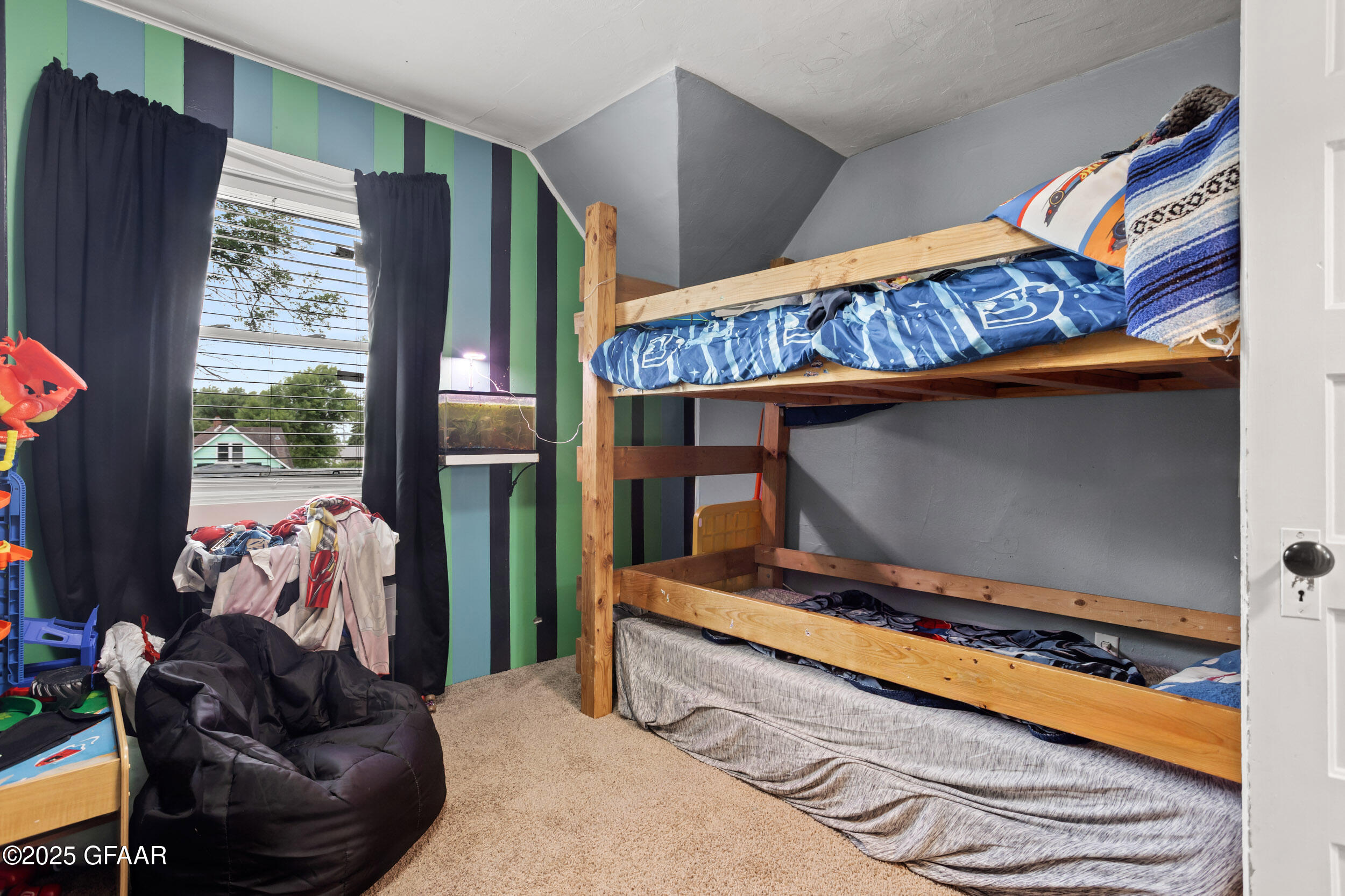 217 N BALDWIN Street, McVille