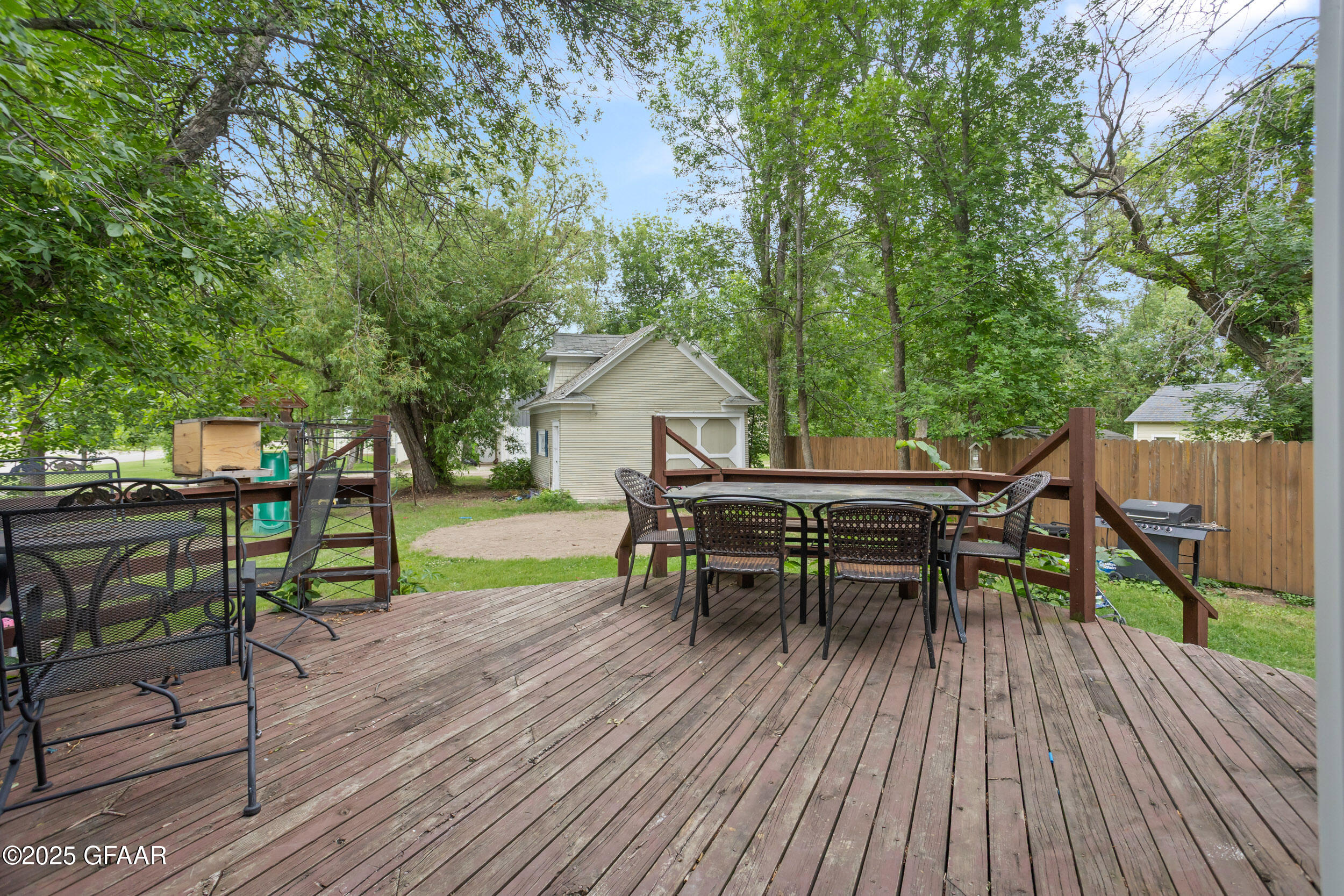 217 N BALDWIN Street, McVille