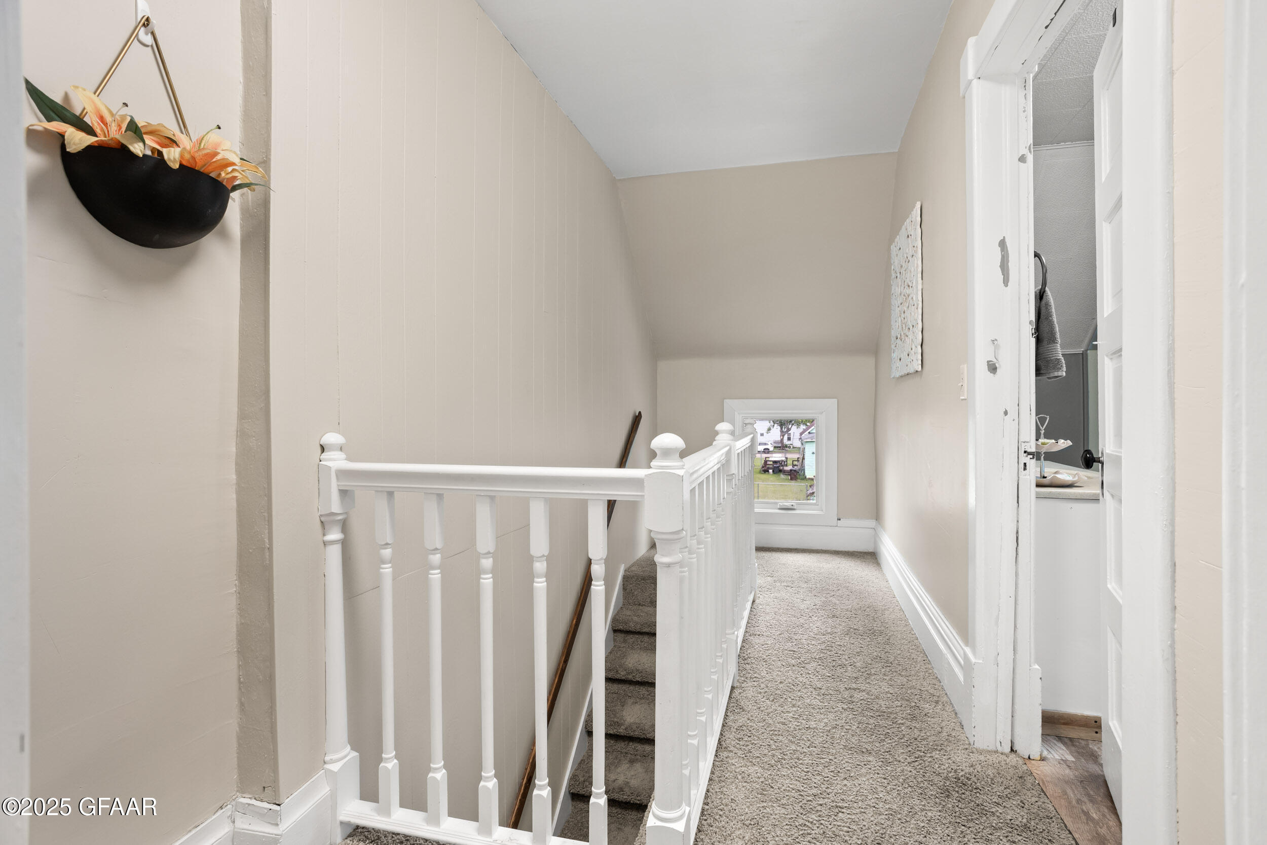 217 N BALDWIN Street, McVille