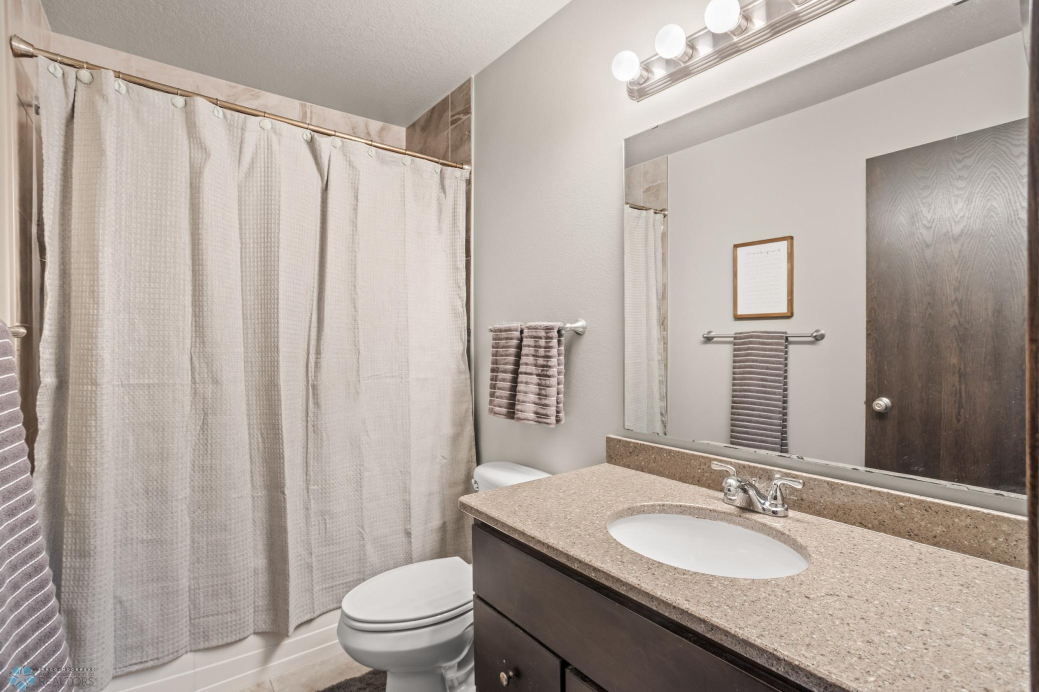 1557 Johnson Drive S