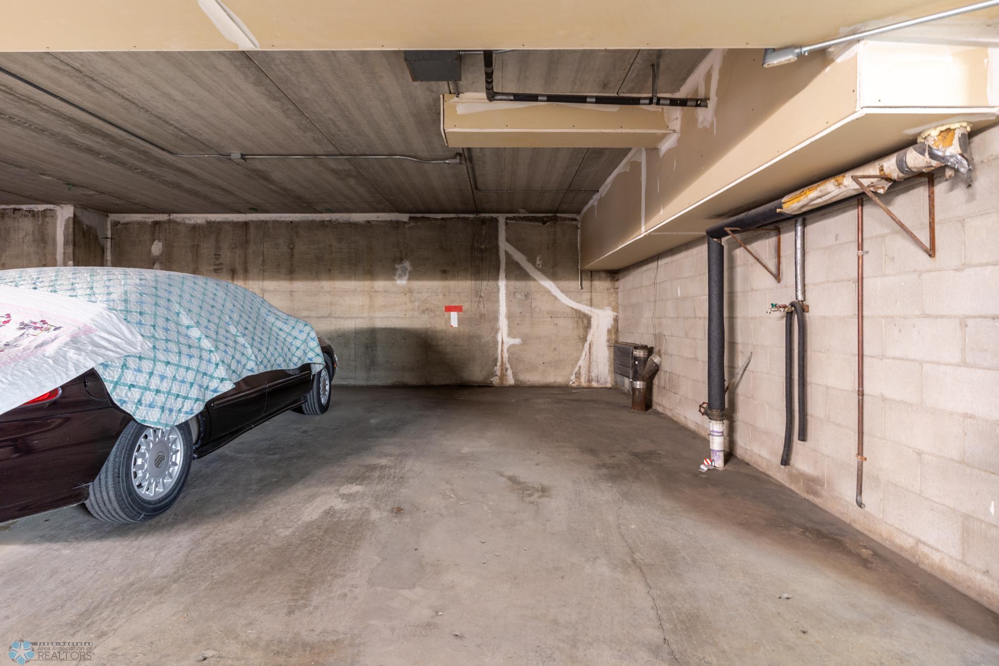 815 Duke Drive Unit: 227