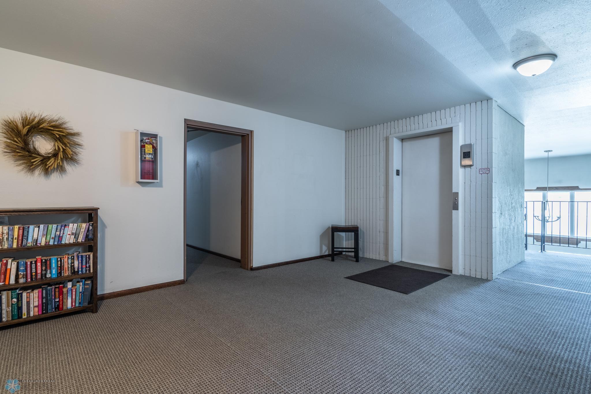 815 Duke Drive Unit: 227