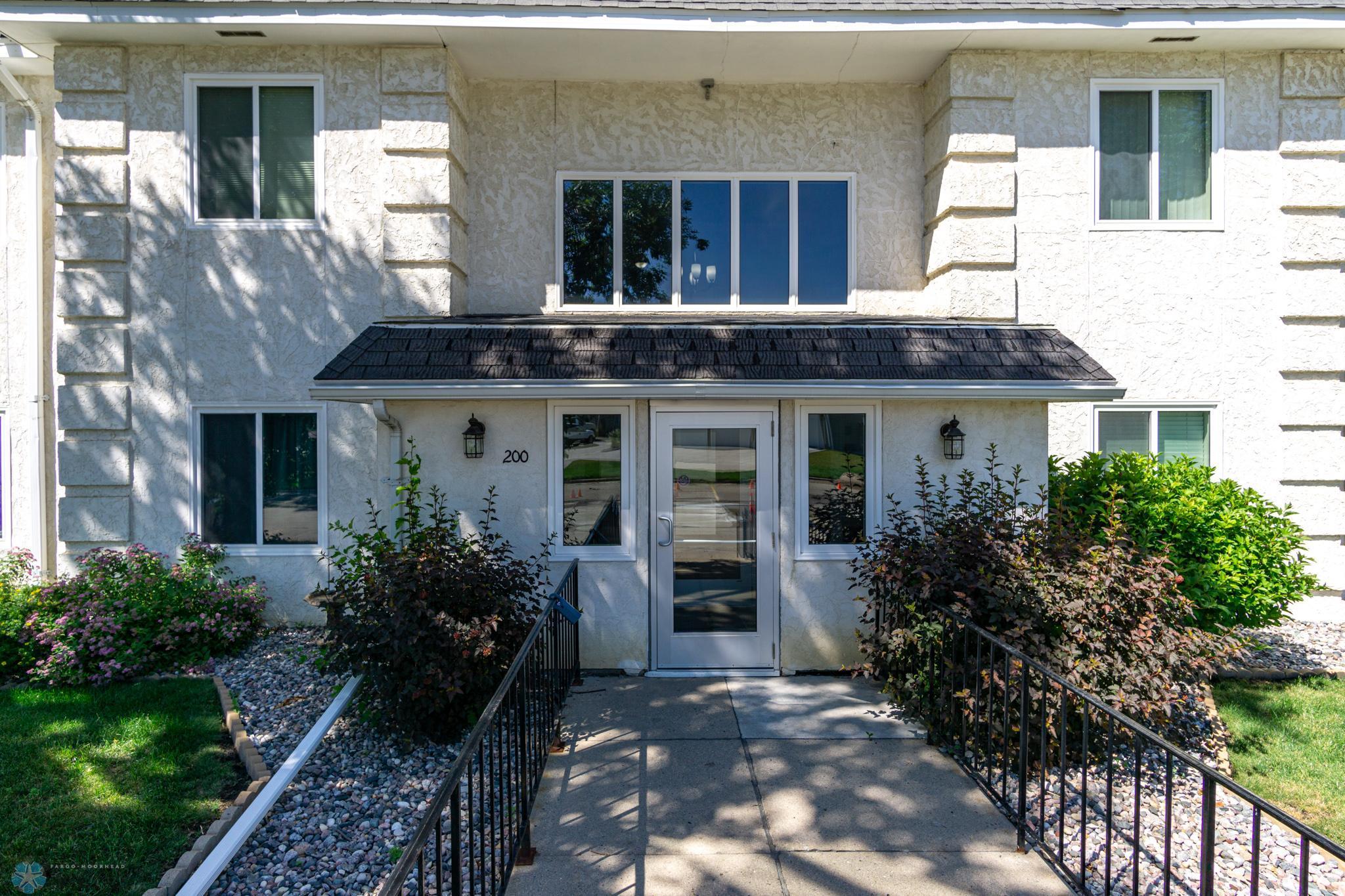 815 Duke Drive Unit: 227