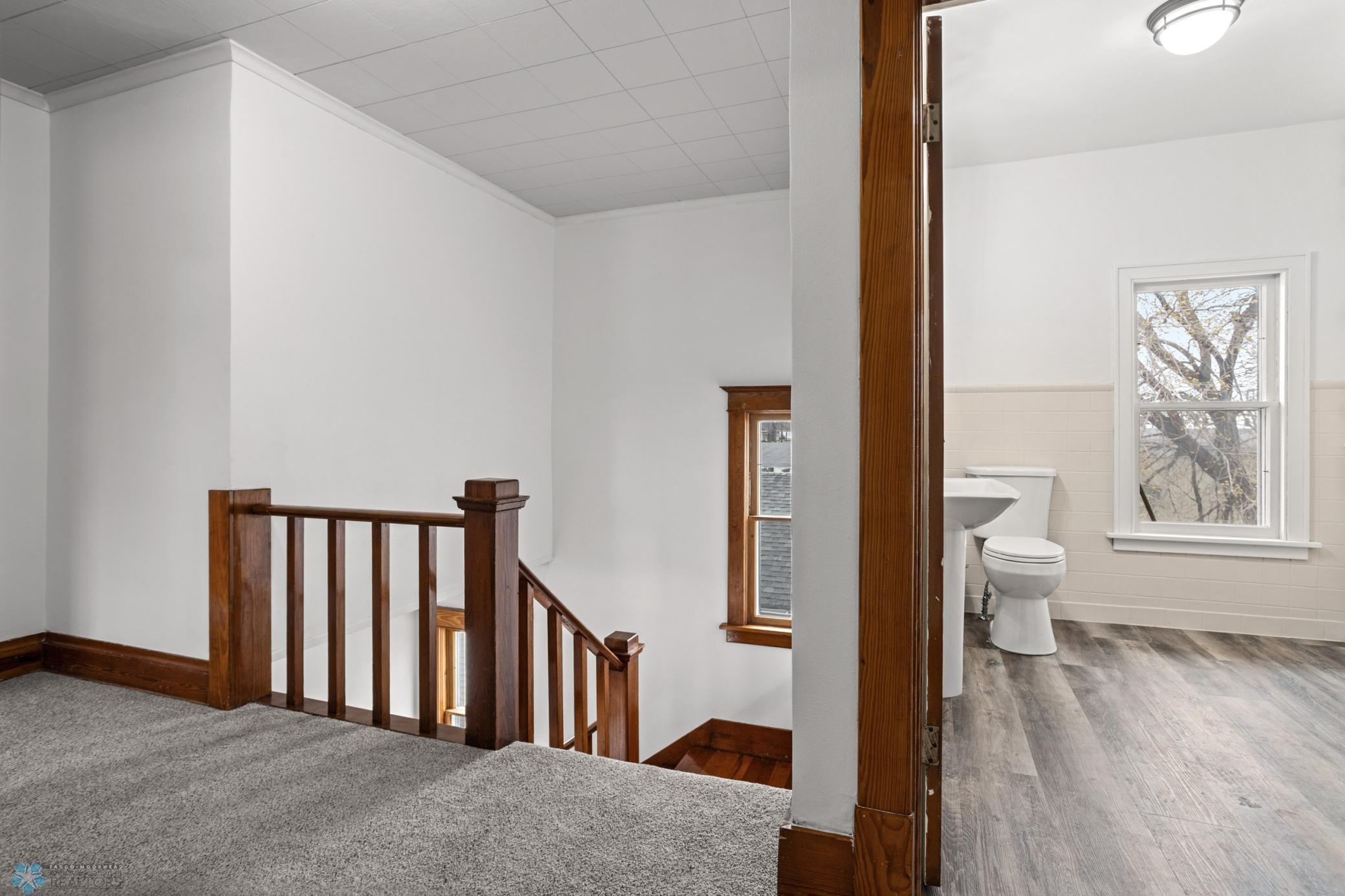 1005 Lenham Avenue SE