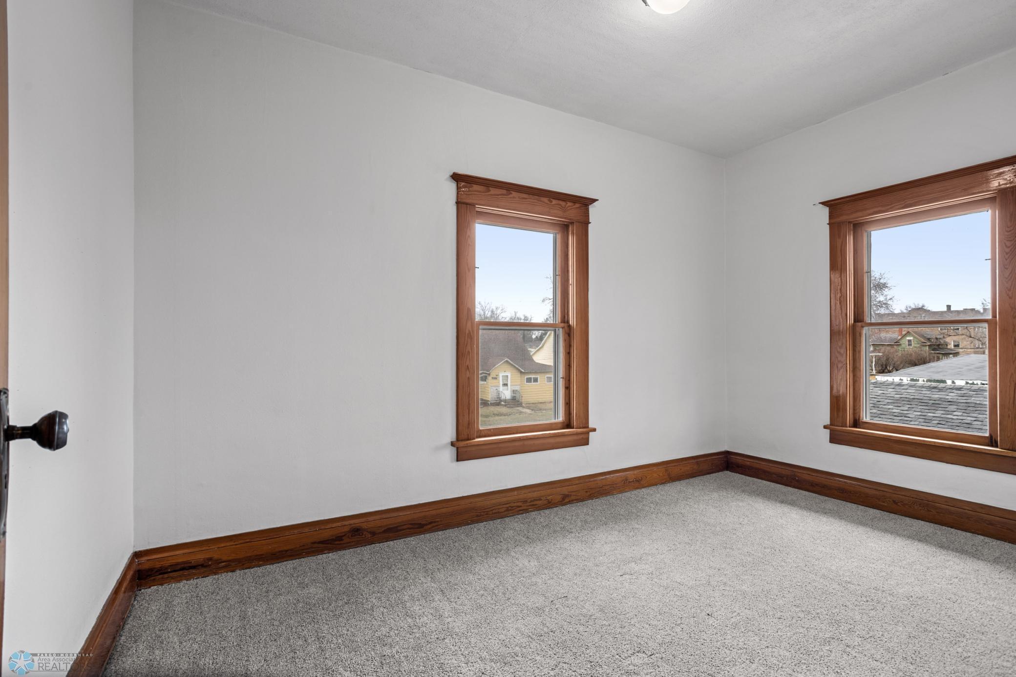 1005 Lenham Avenue SE