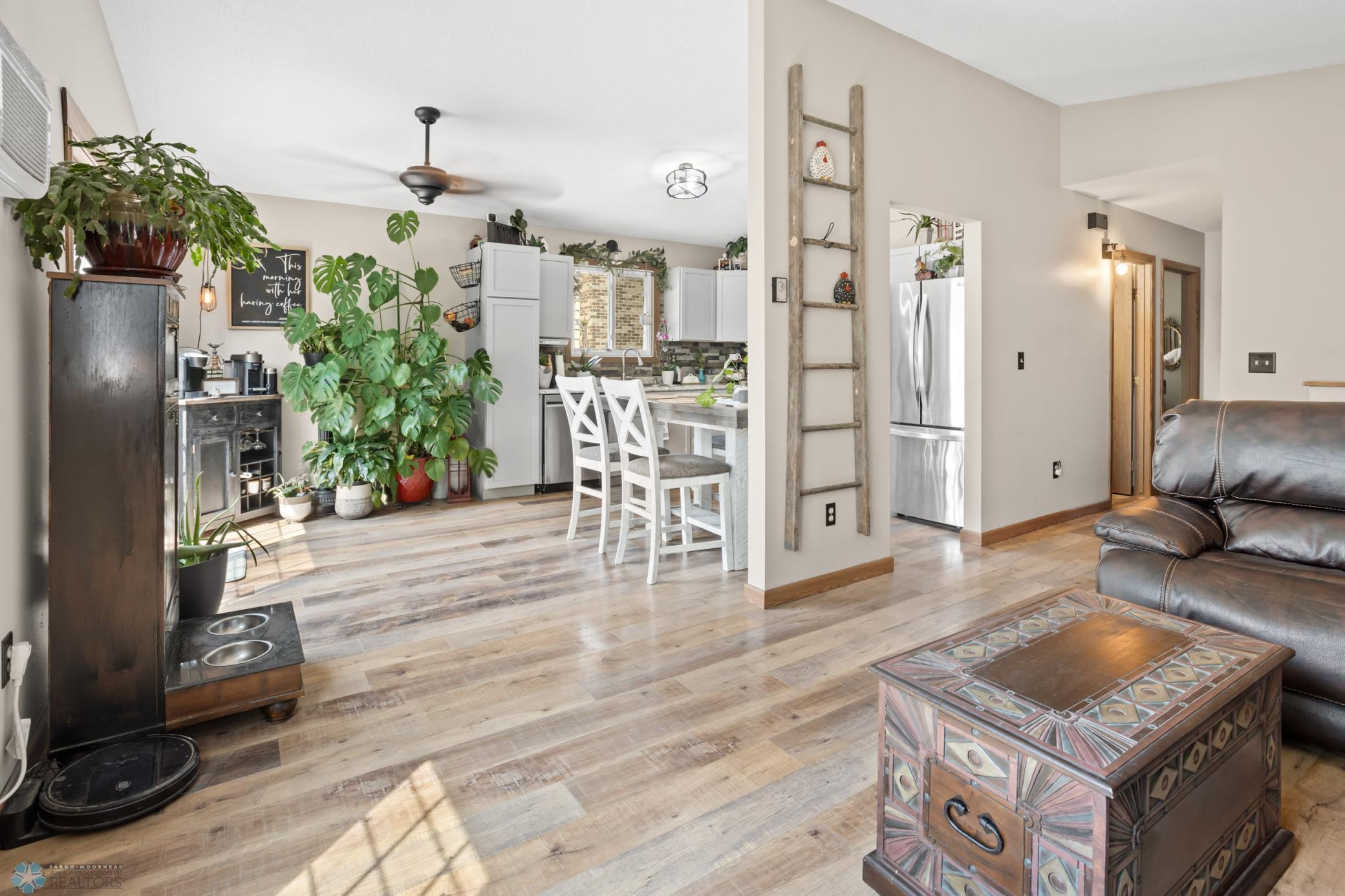 1808 25th Avenue S