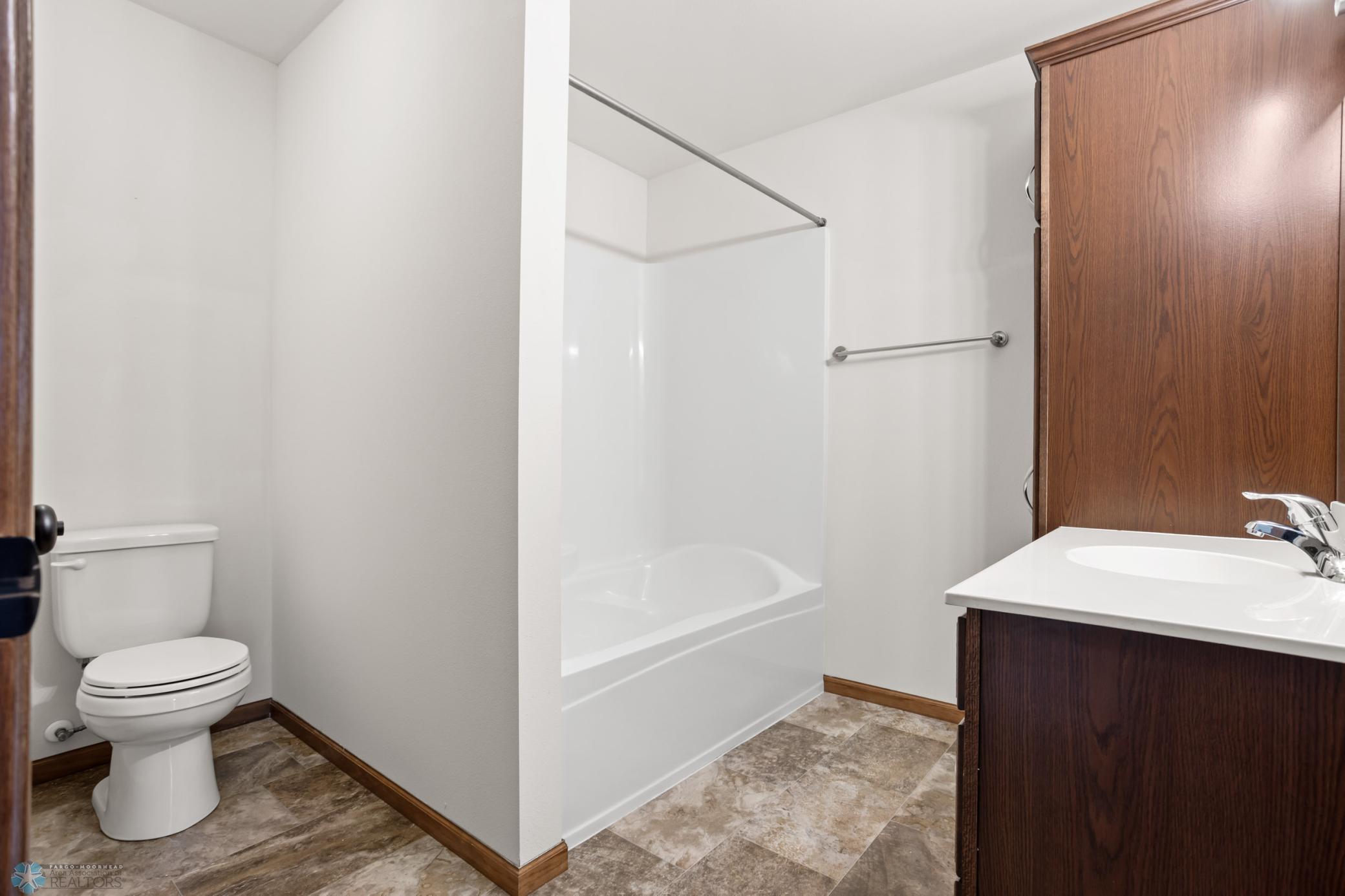 2728 Westwood Street W