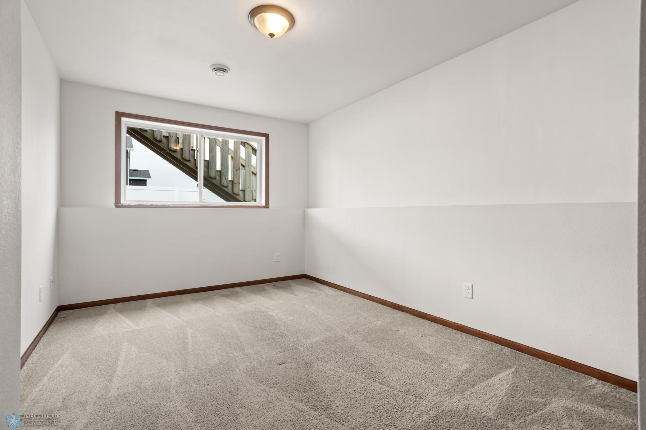 2728 Westwood Street W